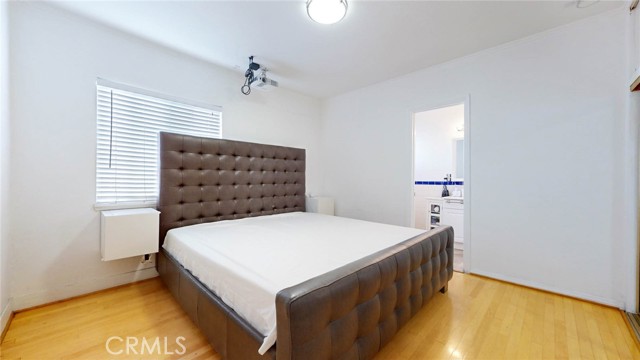 Detail Gallery Image 16 of 31 For 1455 E California Ave, Glendale,  CA 91206 - 2 Beds | 2 Baths