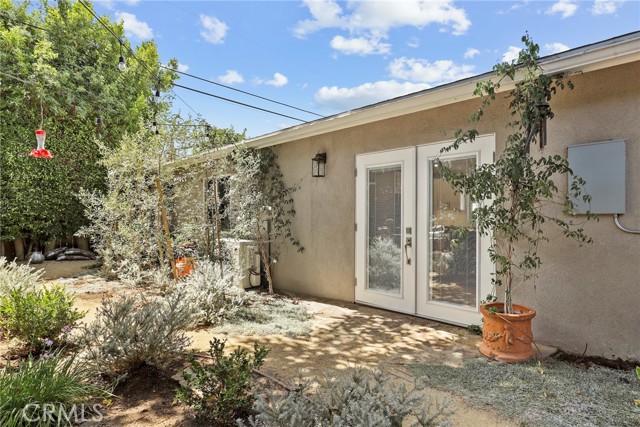 4855 Arcola Avenue, Toluca Lake CA: https://media.crmls.org/medias/31421e45-4610-48e3-a46b-c50cd38d47cd.jpg