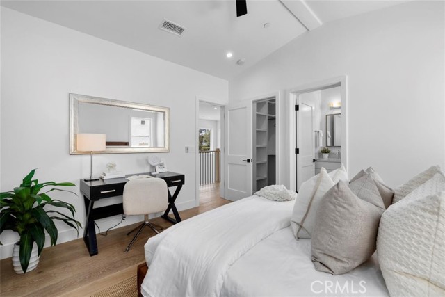 3002 Laurel Avenue, Manhattan Beach, California 90266, 5 Bedrooms Bedrooms, ,5 BathroomsBathrooms,Residential,Sold,Laurel,SB22092750