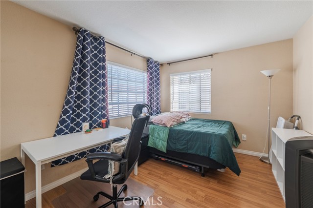 Detail Gallery Image 18 of 28 For 13959 Arthur Ave #1,  Paramount,  CA 90723 - 3 Beds | 2/1 Baths