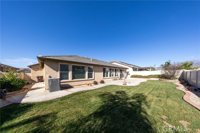 Detail Gallery Image 35 of 45 For 1070 Waterleaf Ct, Beaumont,  CA 92223 - 4 Beds | 2 Baths