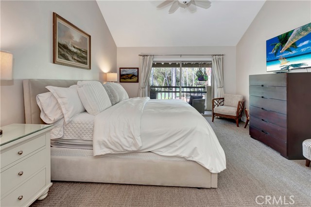 Detail Gallery Image 24 of 37 For 515 Bay Hill Dr, Newport Beach,  CA 92660 - 2 Beds | 2/1 Baths