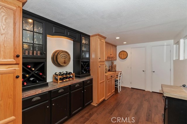 Detail Gallery Image 14 of 42 For 27456 White Fir Dr, Lake Arrowhead,  CA 92352 - 5 Beds | 3/2 Baths