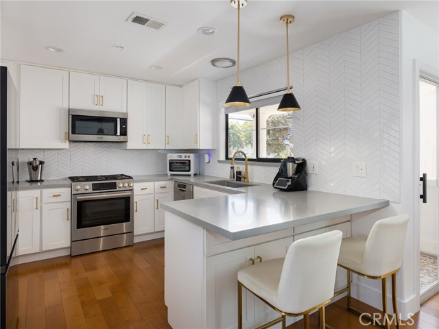 22477 Kent, Torrance CA: https://media.crmls.org/medias/314739de-2ee4-4ee1-bf55-a490ae4a8812.jpg
