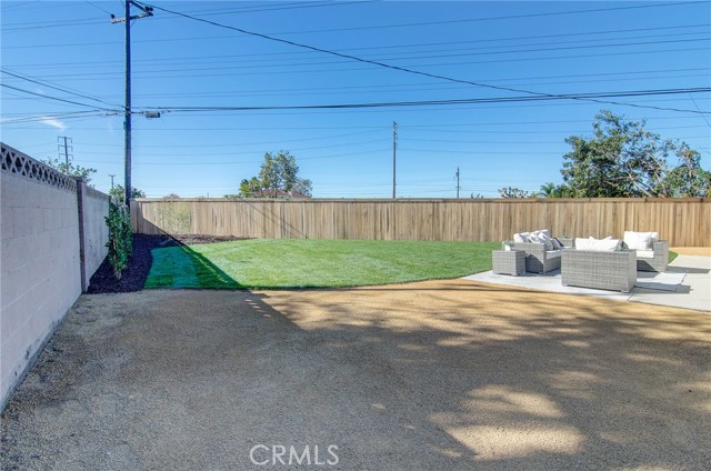 Detail Gallery Image 26 of 29 For 8652 Royer, Huntington Beach,  CA 92647 - 4 Beds | 2 Baths