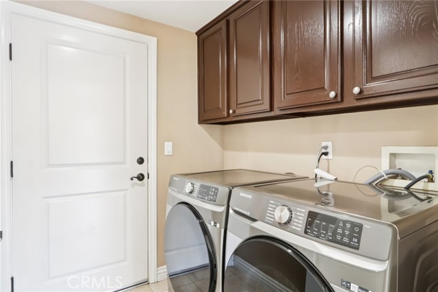 Detail Gallery Image 33 of 69 For 7659 Coldwater Canyon Ct, North Hollywood,  CA 91605 - 4 Beds | 5 Baths