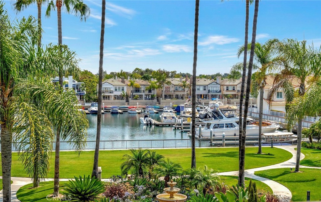 5693 Spinnaker Bay Drive