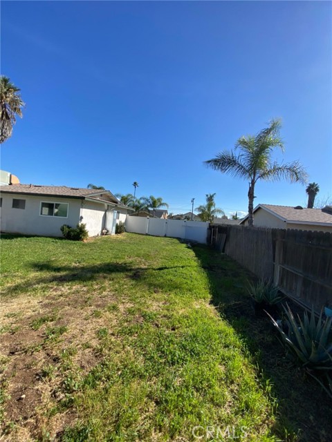 Detail Gallery Image 28 of 31 For 12045 Bayless St, Moreno Valley,  CA 92557 - 3 Beds | 2 Baths