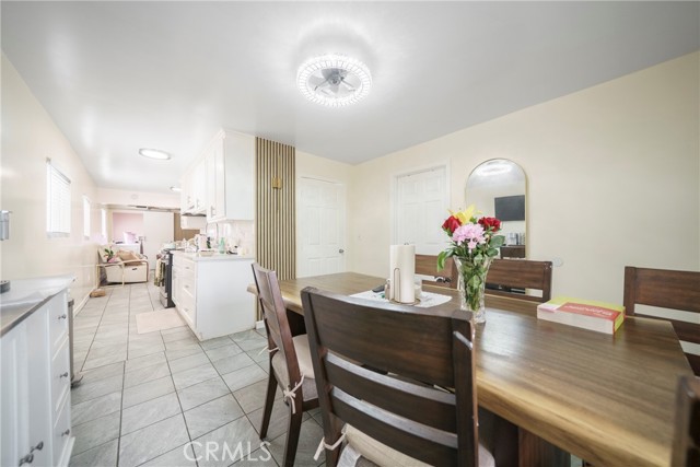 Detail Gallery Image 9 of 25 For 1522 W 58th Pl, Los Angeles,  CA 90047 - 3 Beds | 1 Baths