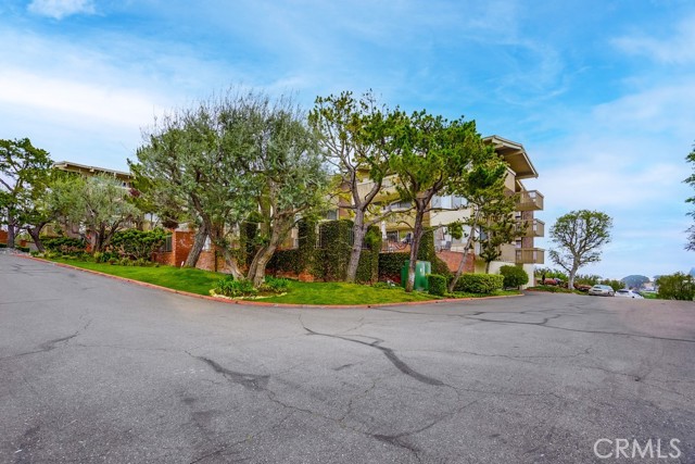 6526 Ocean Crest Drive, Rancho Palos Verdes, California 90275, 2 Bedrooms Bedrooms, ,2 BathroomsBathrooms,Residential,Sold,Ocean Crest,SB23069365