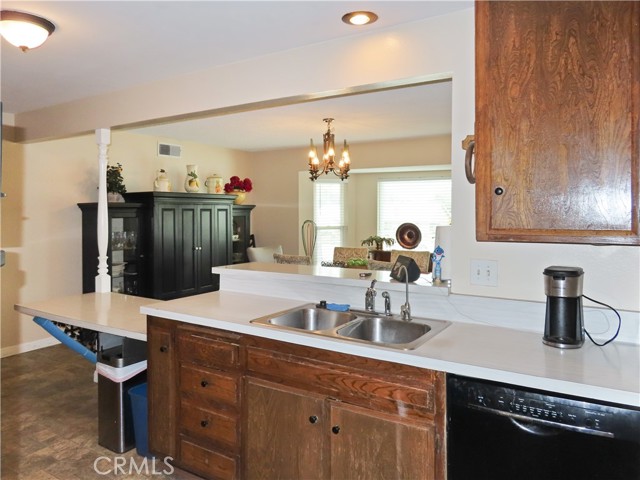 Detail Gallery Image 16 of 41 For 5670 Camino Real, Jurupa Valley,  CA 92509 - 3 Beds | 2 Baths