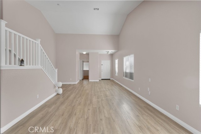 13446 Dover Lane, Victorville CA: https://media.crmls.org/medias/31498ba3-32cf-4348-93ce-8dc0b56607ff.jpg