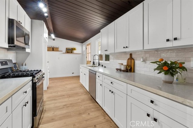 16317 Benwick Street, La Puente CA: https://media.crmls.org/medias/314a098c-4d83-403e-8f80-efd9166fbc50.jpg