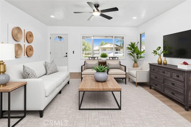 Detail Gallery Image 36 of 39 For 2701 Houchin, Bakersfield,  CA 93304 - 4 Beds | 2 Baths