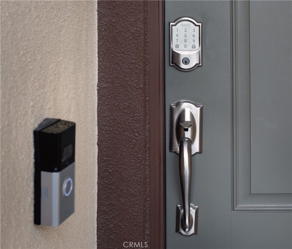 MLS #OC25229377 image #3