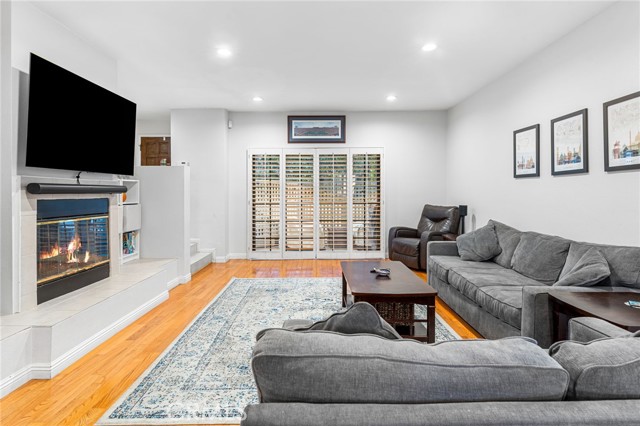 Image 7 of 35 For 515 Madison Avenue 2