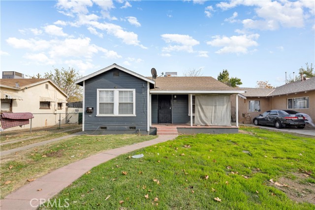 Detail Gallery Image 2 of 8 For 500 L St, Bakersfield,  CA 93304 - – Beds | – Baths