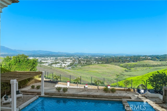 104 Scenic Crest, Irvine CA: https://media.crmls.org/medias/314cd2d7-2bb2-4c46-9dd9-f5fa6defb2cb.jpg