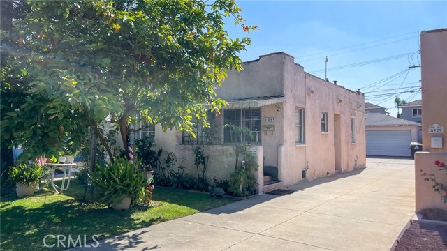 8933 Bowman Avenue, South Gate CA: https://media.crmls.org/medias/314db9b2-7d19-449c-9efc-8053e09e11ef.jpg
