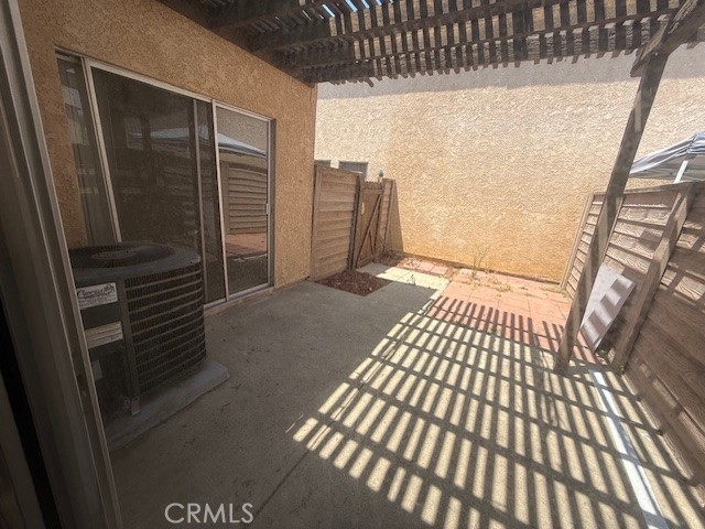 109 E Baseline Road, San Dimas CA: https://media.crmls.org/medias/314f16af-5d28-4194-9bd8-9f3c413c4ae8.jpg