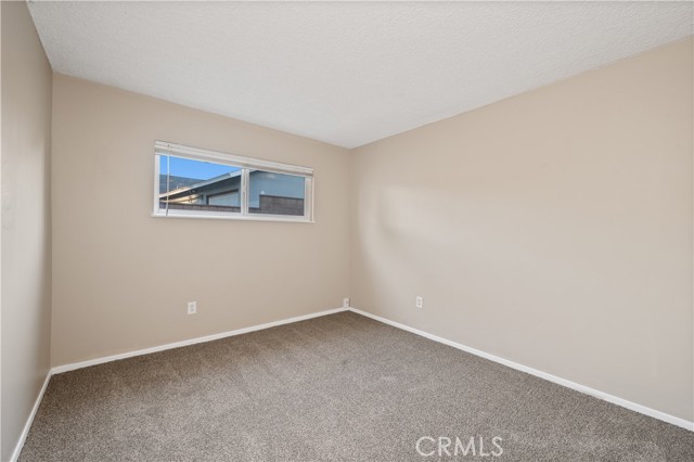 Detail Gallery Image 15 of 41 For 8444 Raintree Ave, Riverside,  CA 92504 - 4 Beds | 2 Baths