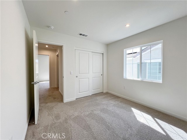 Detail Gallery Image 22 of 31 For 16068 Olivas Ln, Fontana,  CA 92336 - 4 Beds | 2/1 Baths