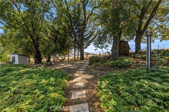 1940 Westlake Drive, Kelseyville CA: https://media.crmls.org/medias/31516dd2-e6c2-4af5-876b-da7432a83335.jpg