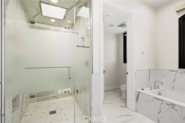 462 S Maple Drive, Beverly Hills CA: https://media.crmls.org/medias/3152404e-82cc-492f-89fd-84960f750d87.jpg