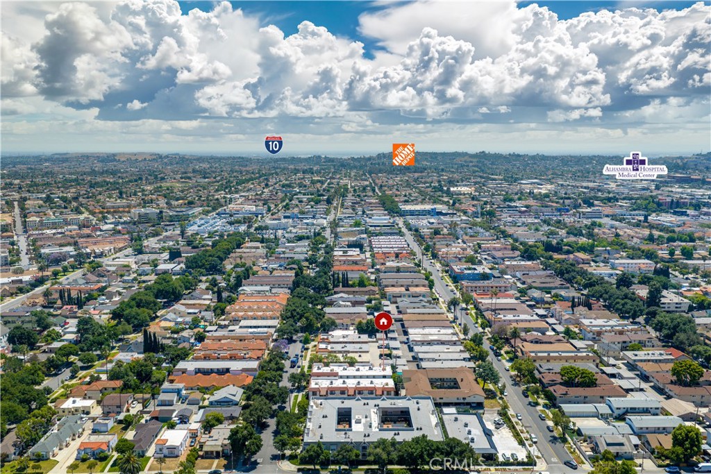 https://media.crmls.org/medias/31525579-d5c3-4199-9445-9608c3fda37b.jpg?preset=X-Large