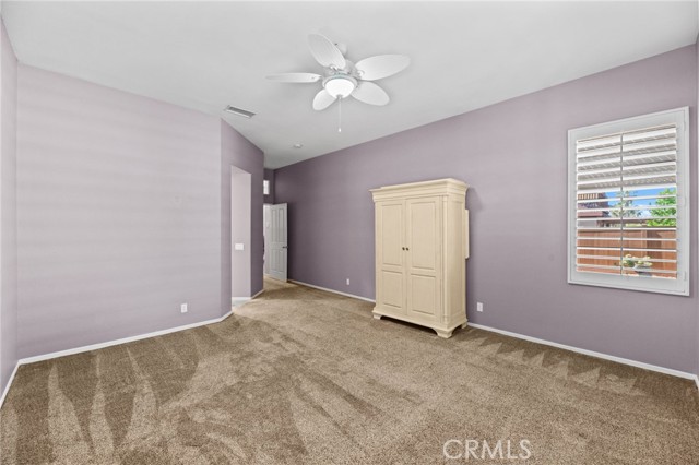 Image 14 of 36 For 41799 Cascades Court
