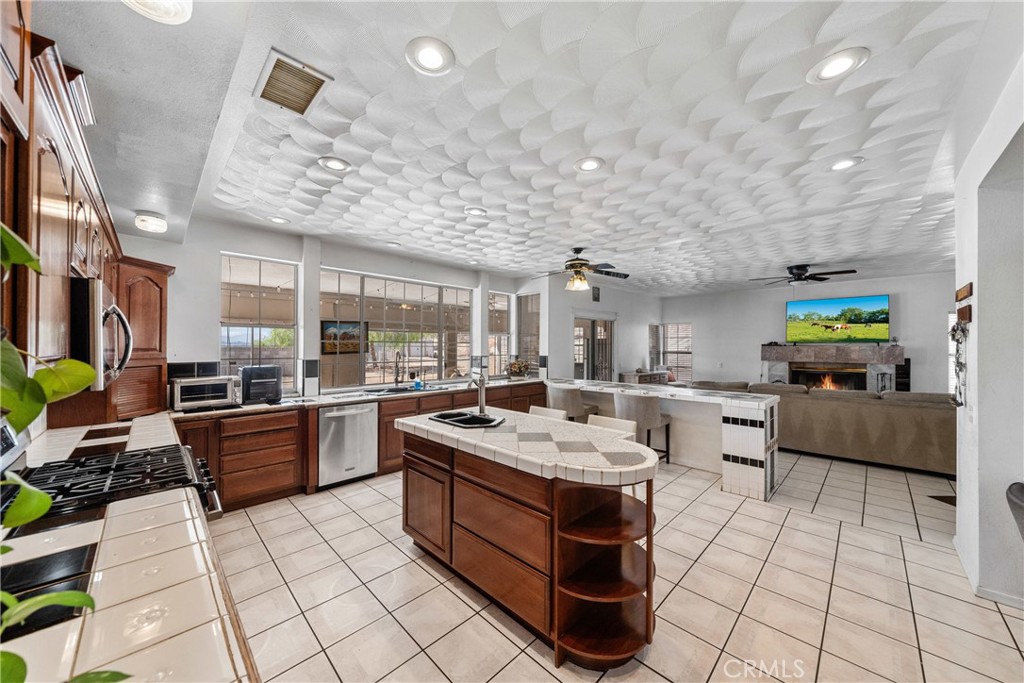 MLS #IV25161749 image #9