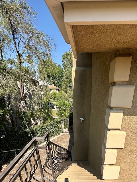 5433 Beeler Avenue, Woodland Hills CA: https://media.crmls.org/medias/3152eecc-10ee-4de2-8a19-b076fe8e87d1.jpg