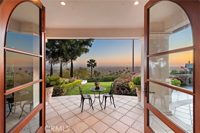 property-img