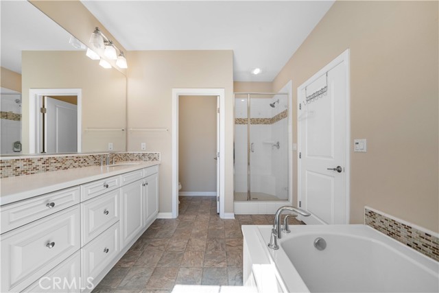 Detail Gallery Image 32 of 41 For 129 Overbrook, Irvine,  CA 92620 - 3 Beds | 2/1 Baths