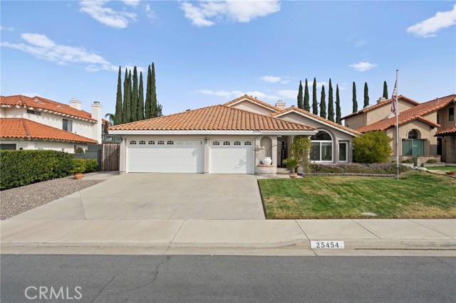 Detail Gallery Image 2 of 50 For 25454 Alpine Ct, Murrieta,  CA 92563 - 3 Beds | 2 Baths