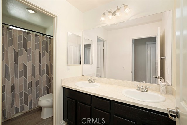 Detail Gallery Image 22 of 47 For 31107 Waterton Ct., Murrieta,  CA 92563 - 5 Beds | 3 Baths