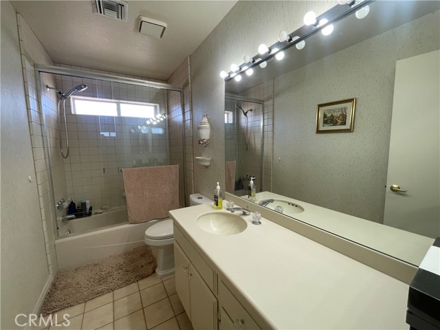 8731 Clubhouse Boulevard, Desert Hot Springs CA: https://media.crmls.org/medias/3156237c-cd03-4146-8d66-8f663f7c02fe.jpg