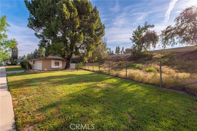 Detail Gallery Image 30 of 31 For 10826 Blucher, Granada Hills,  CA 91344 - 3 Beds | 2 Baths