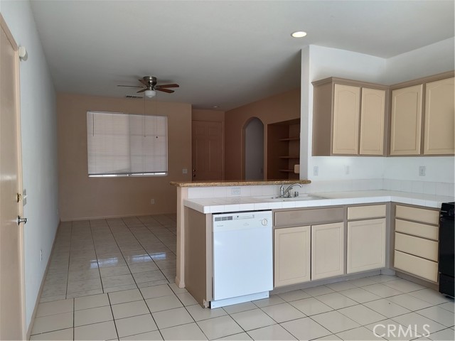 Detail Gallery Image 24 of 29 For 65565 Acoma #43,  Desert Hot Springs,  CA 92240 - 2 Beds | 2 Baths