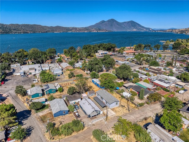 3791 Robinson Avenue, Clearlake CA: https://media.crmls.org/medias/3158769e-ad99-4825-8ef1-b0da7373c4da.jpg