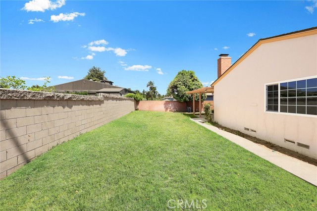 181 W Casad Street, Covina CA: https://media.crmls.org/medias/31592b41-eb92-45b3-b6b0-90e2649db23f.jpg