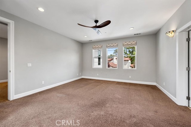 Image 21 of 56 For 9320 Via Castillo