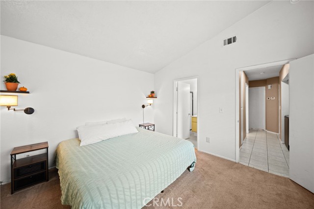 Image 14 of 43 For 27780 Hillpointe Drive
