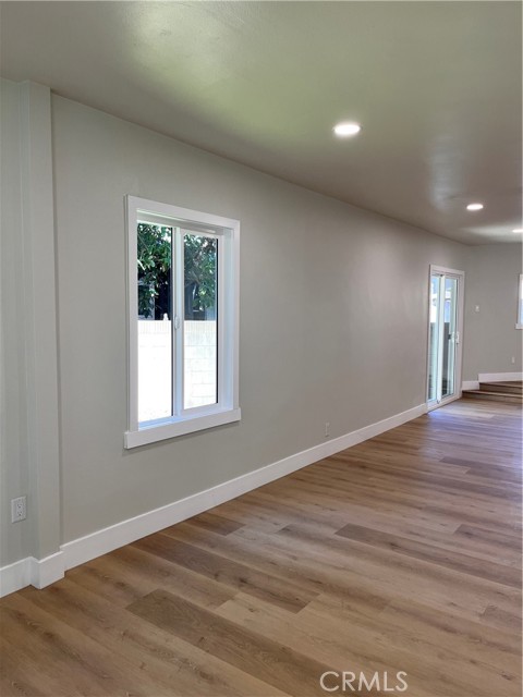 Detail Gallery Image 4 of 27 For 1219 W Maddox, Long Beach,  CA 90810 - 3 Beds | 2 Baths