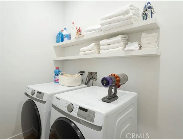 Detail Gallery Image 21 of 23 For 12136 Clarkson Rd Rd, Los Angeles,  CA 90064 - 3 Beds | 2/1 Baths