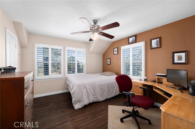 Image 23 of 56 For 40178 High  