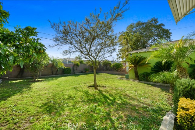 Detail Gallery Image 26 of 36 For 2202 W 153rd St, Compton,  CA 90220 - 4 Beds | 2/1 Baths