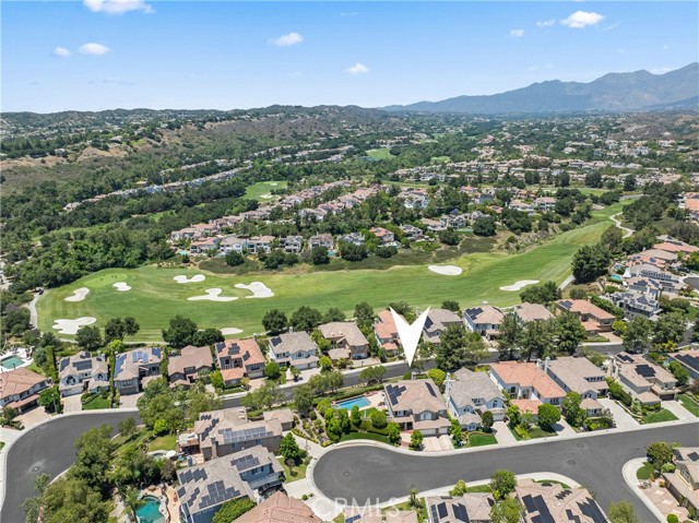 5 Kennedy Court, Coto de Caza CA: https://media.crmls.org/medias/315da540-989c-468e-ae96-3ae9c0f16390.jpg