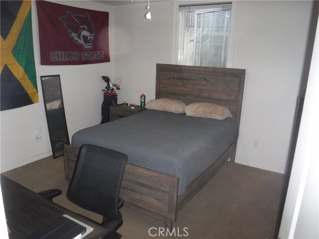 480 E 3rd Street, Chico CA: https://media.crmls.org/medias/315e31bf-5f14-4763-9d74-a9c2a781b482.jpg