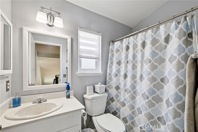 1251 Shakespeare Drive, Riverside CA: https://media.crmls.org/medias/315efe8d-a636-4a2c-b2e6-f5b7144844fb.jpg